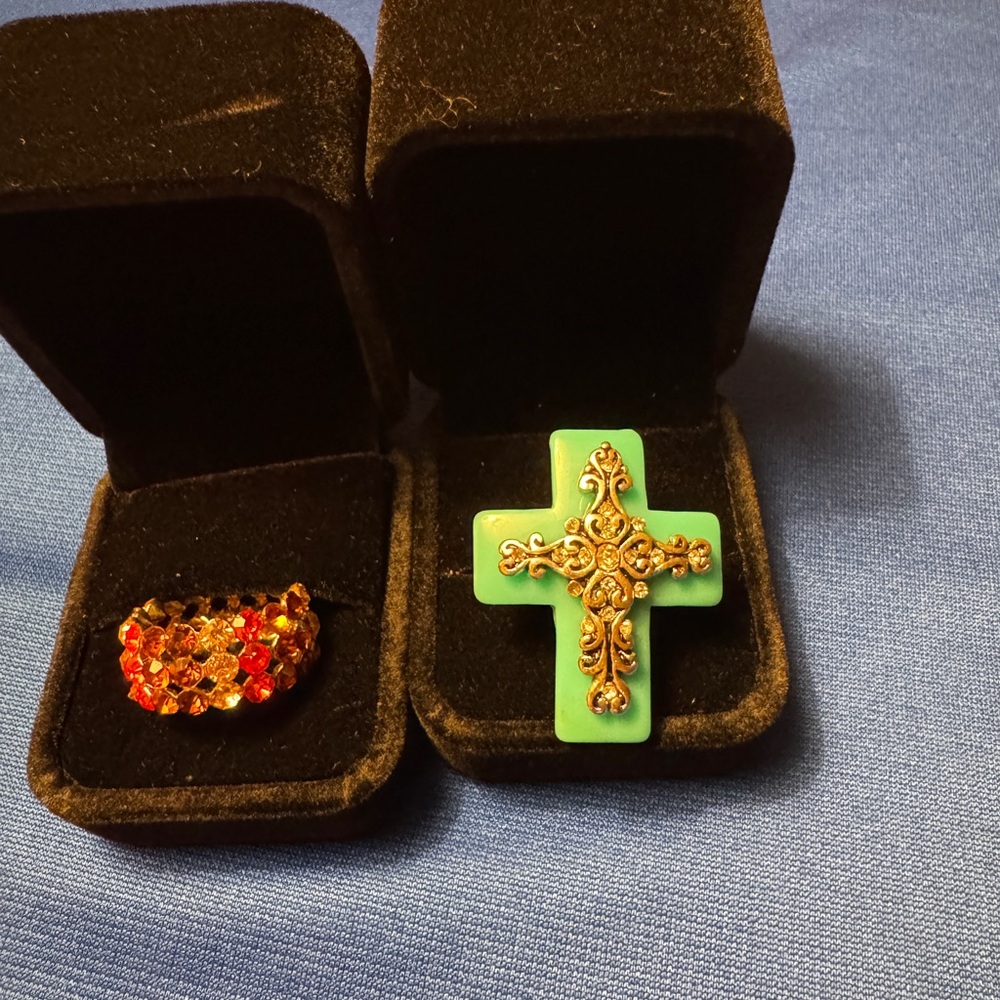 Elegant Orange and Turquoise rings. Both size 7